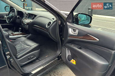 Внедорожник / Кроссовер Infiniti JX35 2012 в 