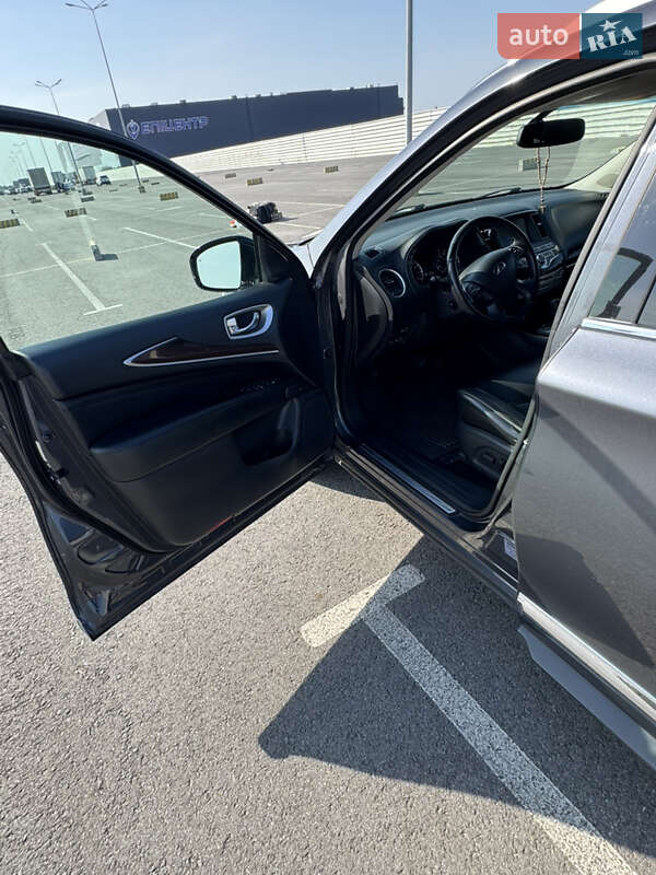 Позашляховик / Кросовер Infiniti JX35 2013 в Львові