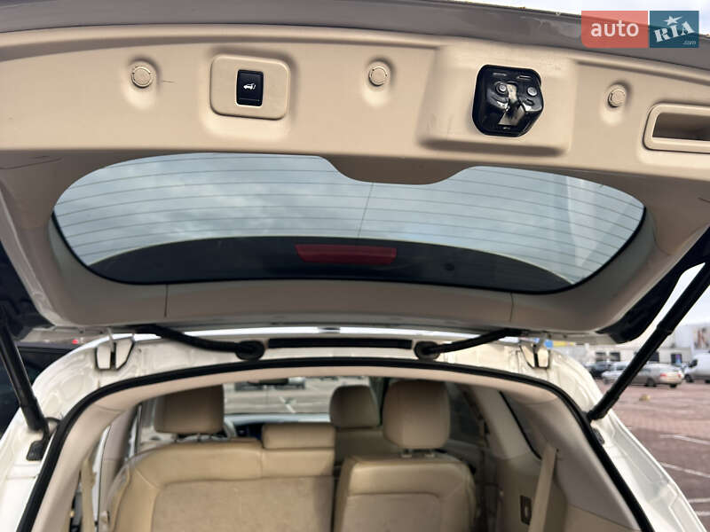 Внедорожник / Кроссовер Infiniti JX35 2013 в Житомире