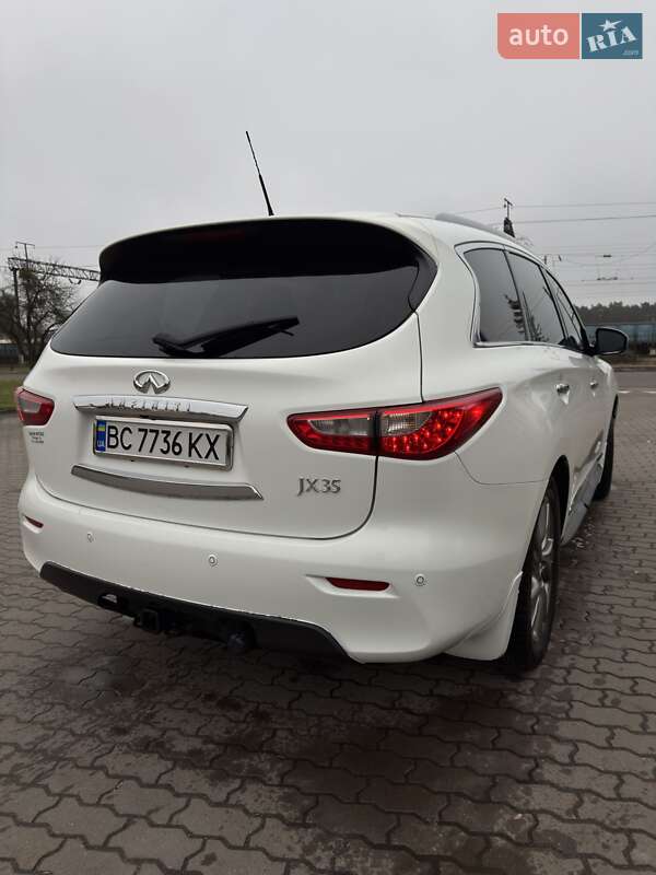 Внедорожник / Кроссовер Infiniti JX35 2013 в Бродах