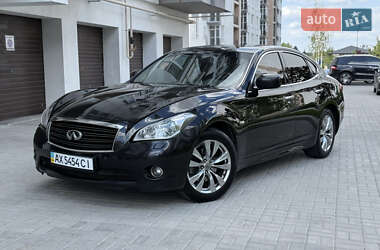 Infiniti M25 2012 Infiniti M25 2012