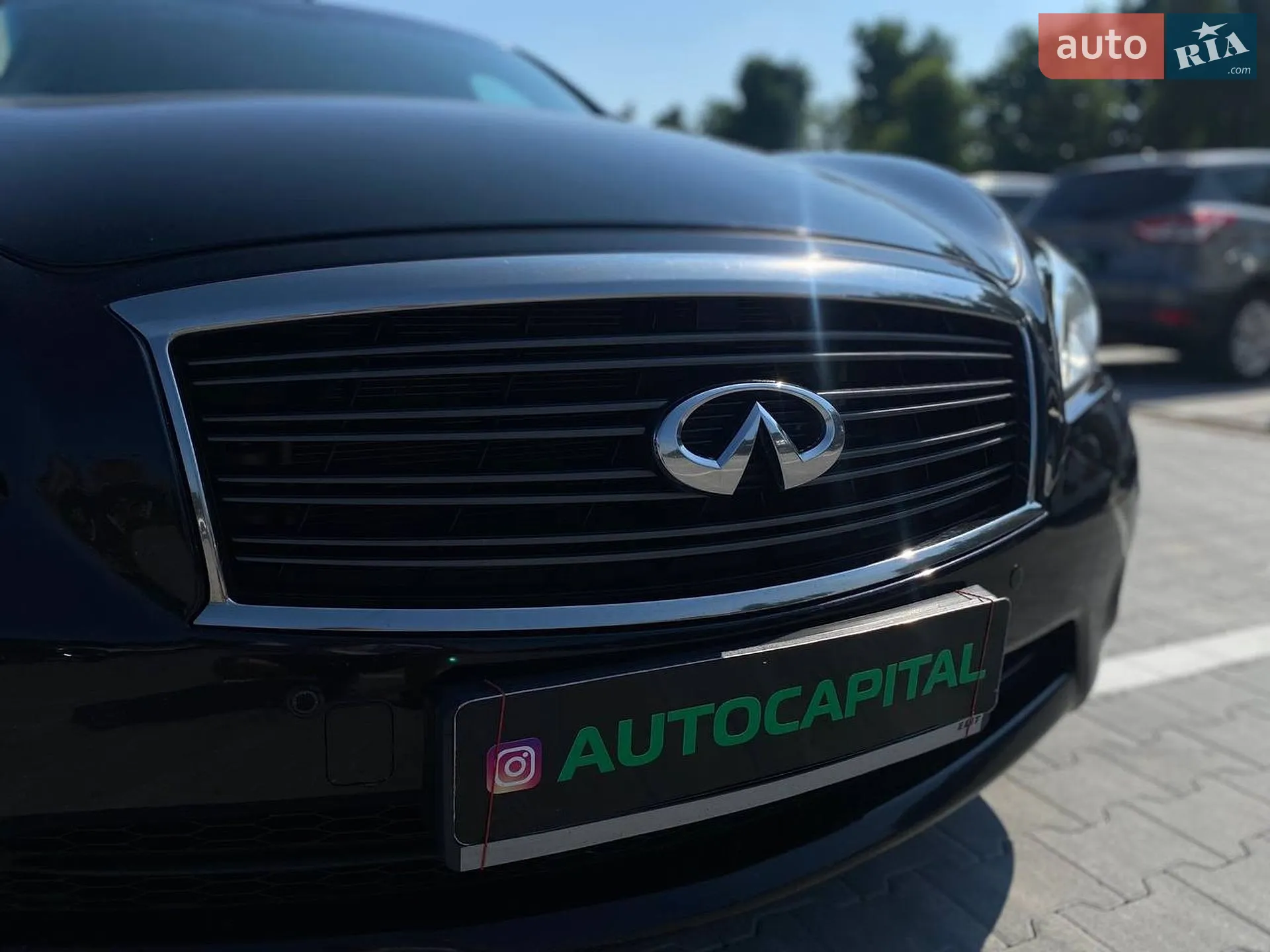 2011 Infiniti M - мініатюра 9