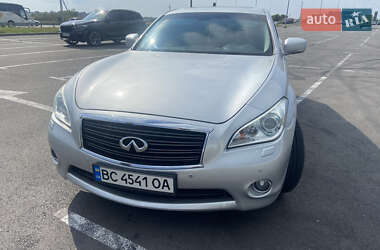 Седан Infiniti M30 2011 в Львове