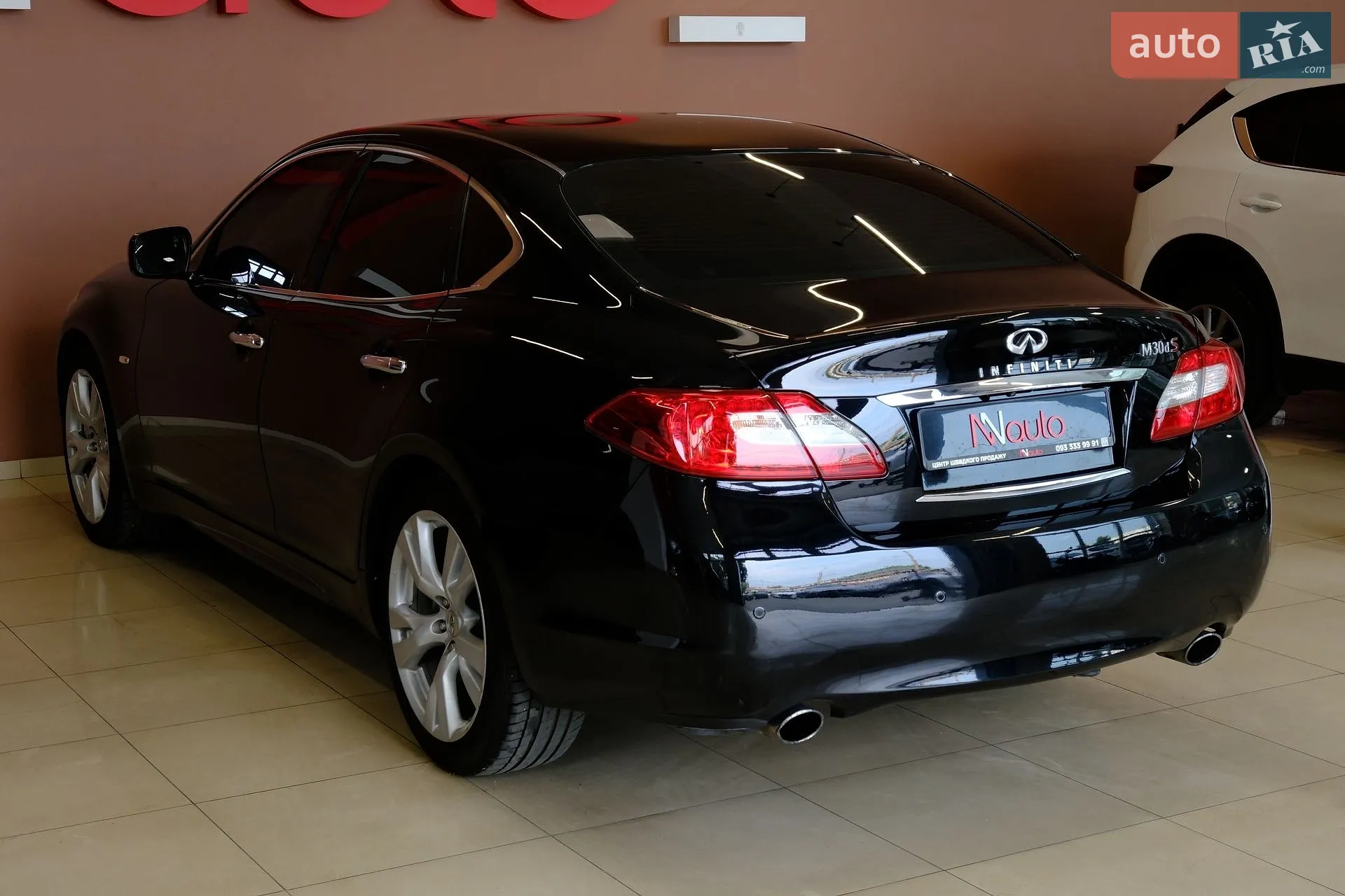 2013 Infiniti M - мініатюра 14