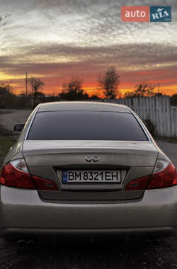 Седан Infiniti M35 2008 в Лубнах