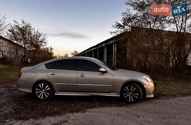 Седан Infiniti M35 2008 в Лубнах