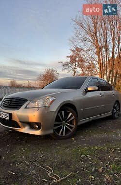 Седан Infiniti M35 2008 в Лубнах