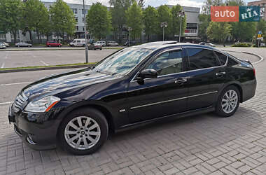 Седан Infiniti M35 2008 в Ровно