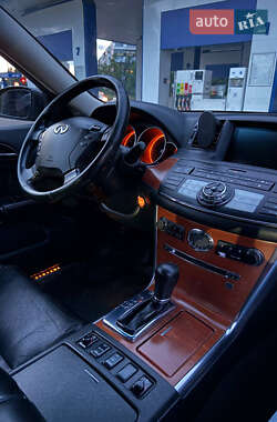 Седан Infiniti M35 2007 в 