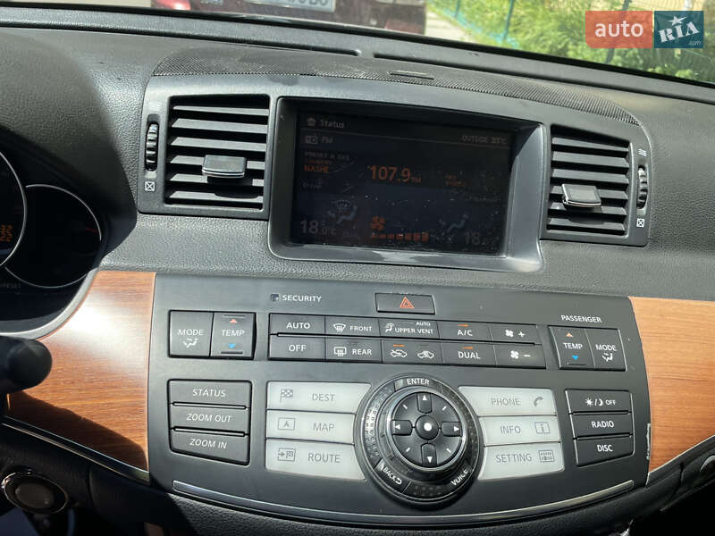 Седан Infiniti M35 2006 в Києві