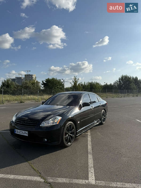 Infiniti M35 2007