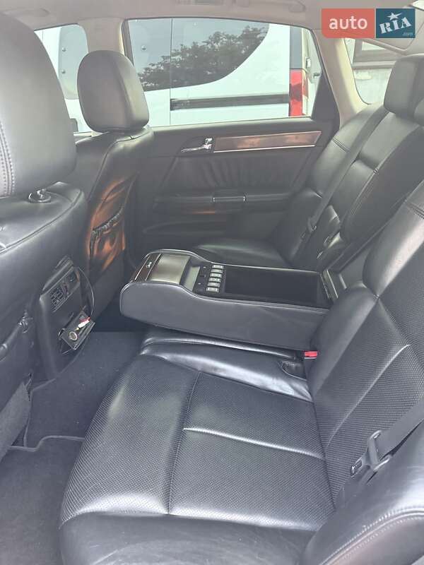 Седан Infiniti M35 2008 в Дніпрі