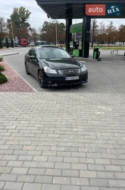 Седан Infiniti M35 2008 в Кременчуге