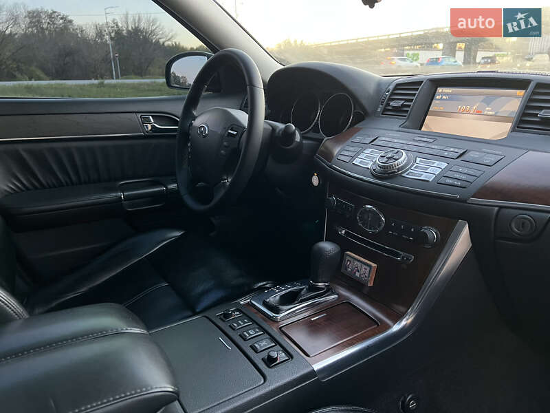 Седан Infiniti M35 2008 в Киеве фото 19 Седан Infiniti M35 2008 в Киеве