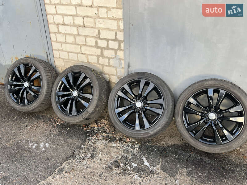 Седан Infiniti M35 2008 в Киеве фото 49 Седан Infiniti M35 2008 в Киеве