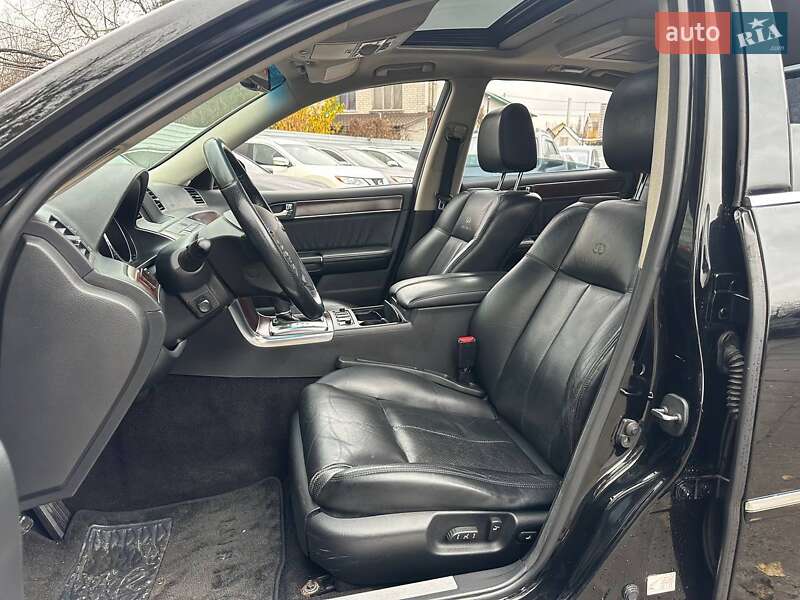 Седан Infiniti M35 2010 в Киеве