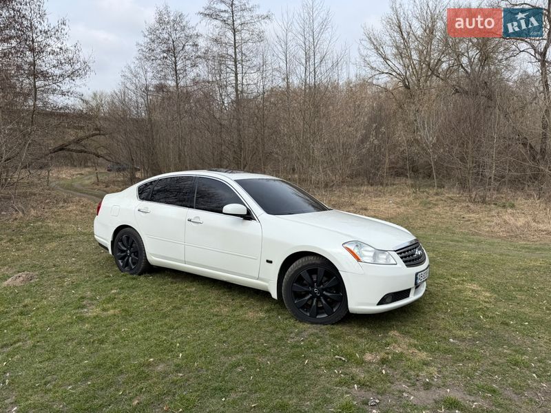 Infiniti M35 2007
