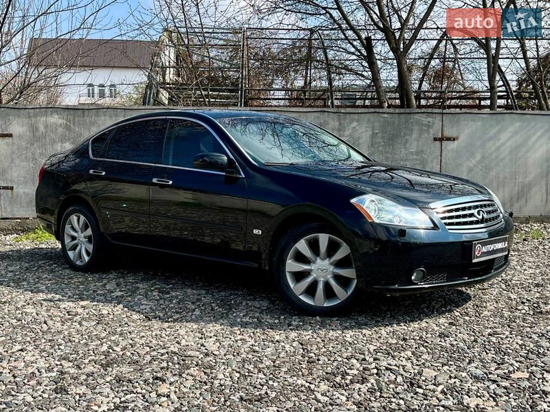 Infiniti M35 2007