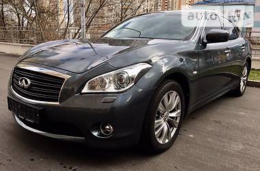 Седан Infiniti M37 2013 в 