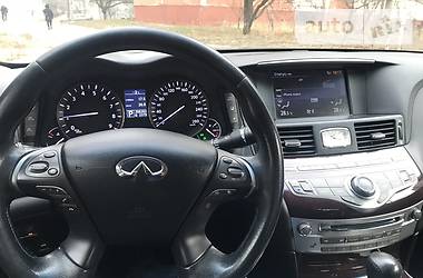 Седан Infiniti M37 2013 в 