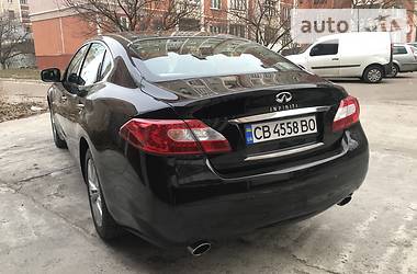 Седан Infiniti M37 2013 в 