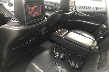 Седан Infiniti M37 2013 в 