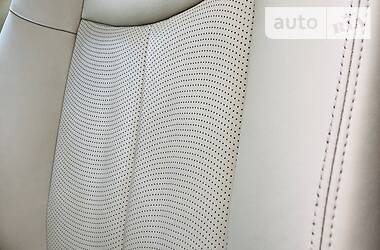 Седан Infiniti M37 2013 в 