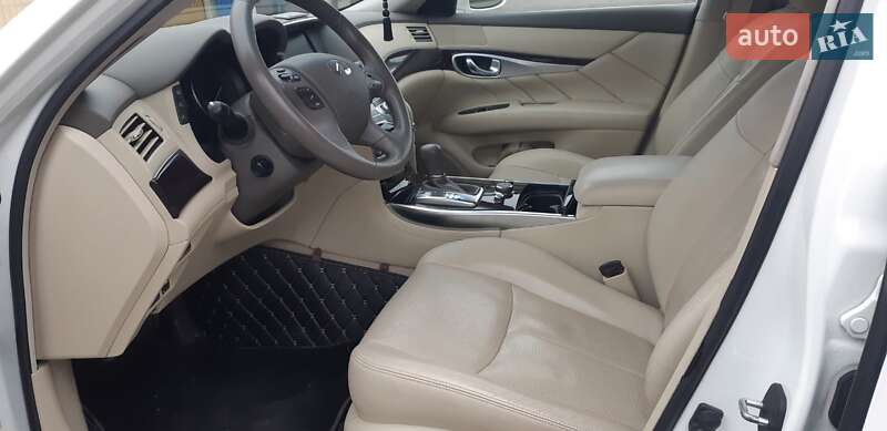 Седан Infiniti M37 2011 в Одессе