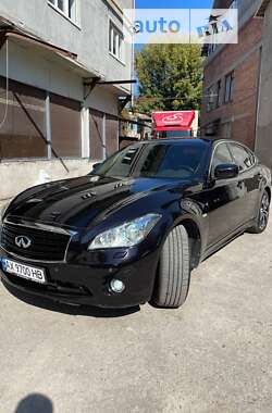 Седан Infiniti M37 2010 в Черкасах