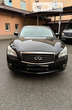 Седан Infiniti M37 2012 в Киеве