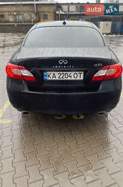 Седан Infiniti M37 2013 в Киеве