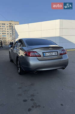 Седан Infiniti M37 2012 в 