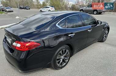 Седан Infiniti M37 2011 в 