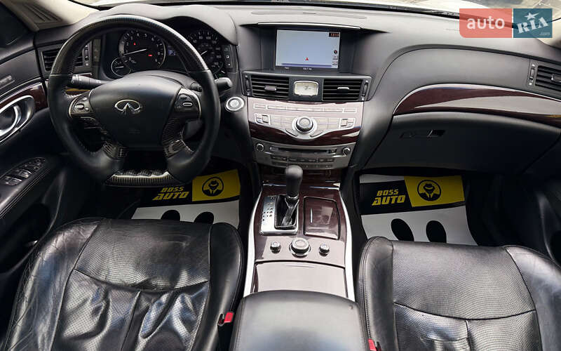 Седан Infiniti M37 2010 в Мукачевому