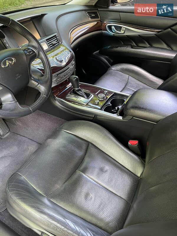 Седан Infiniti M37 2013 в Киеве фото 5 Седан Infiniti M37 2013 в Киеве