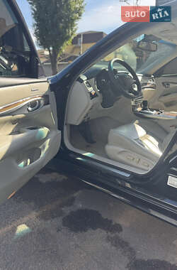 Седан Infiniti M37 2010 в Киеве