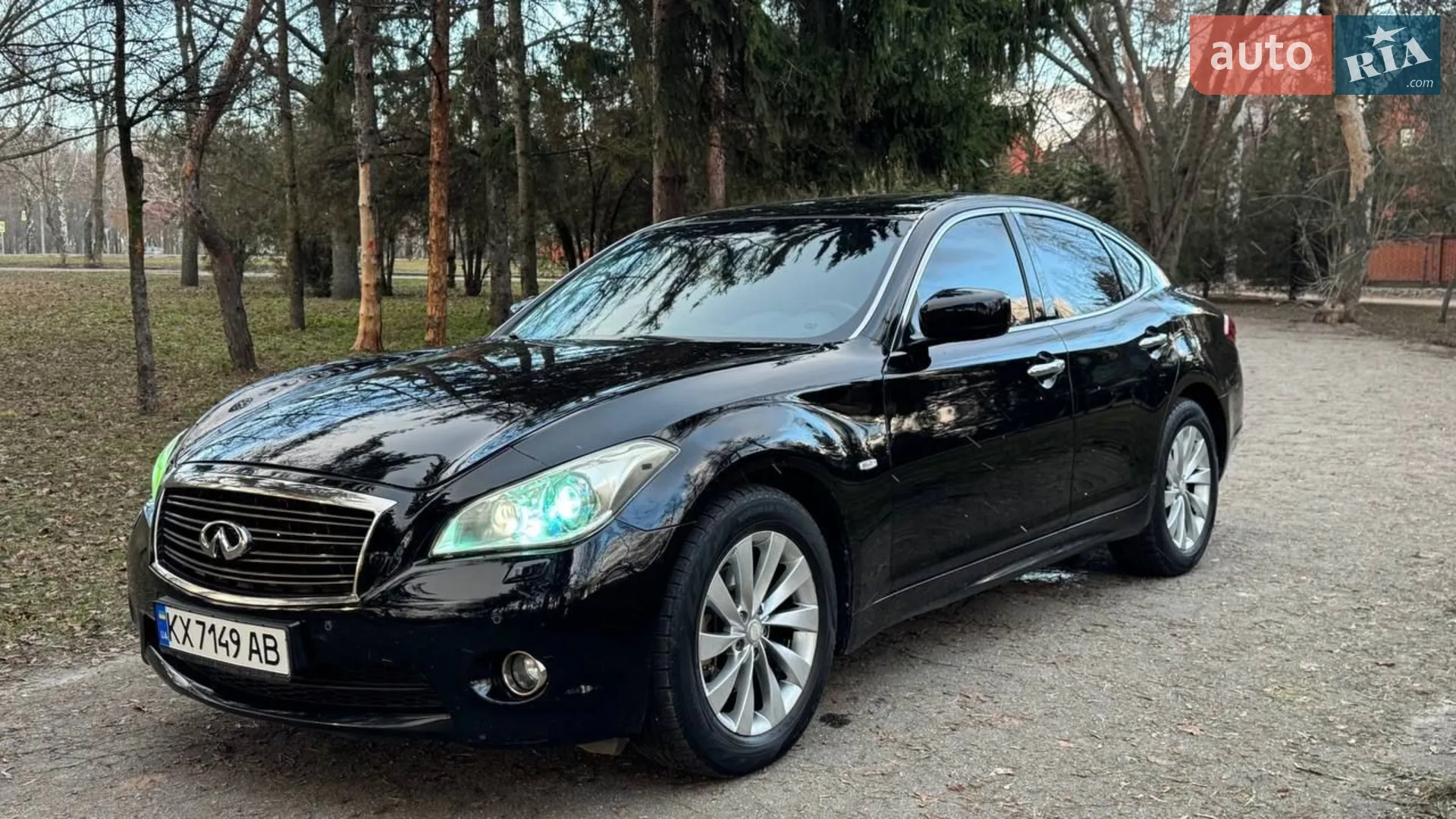 2011 Infiniti M - мініатюра 4