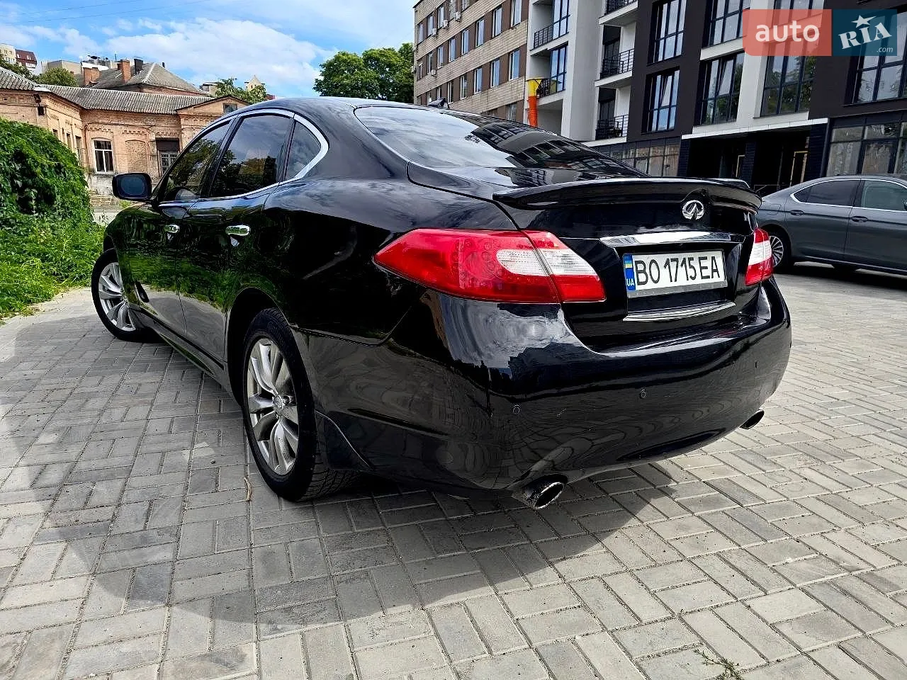 2012 Infiniti M - мініатюра 2