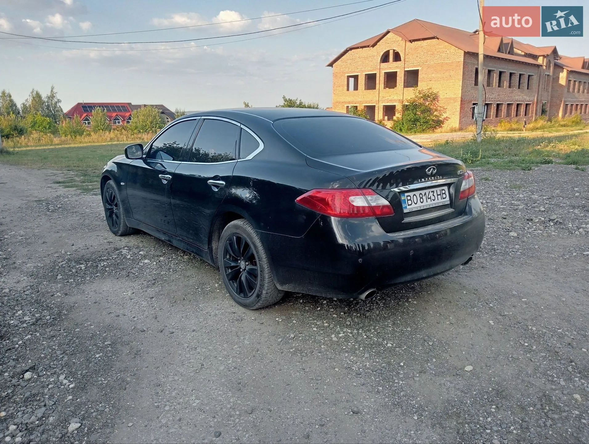 2011 Infiniti M - мініатюра 3
