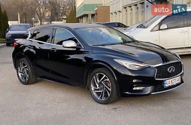 Хетчбек Infiniti Q30 2016 в Києві