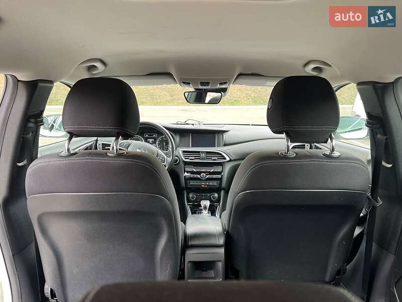 Хетчбек Infiniti Q30 2019 в Вінниці