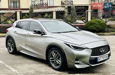 Infiniti Q30 2016 Infiniti Q30 2016
