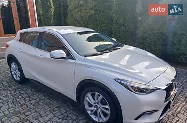 Infiniti Q30 2019 Infiniti Q30 2019