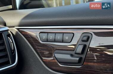 Хэтчбек Infiniti Q30 2016 в 