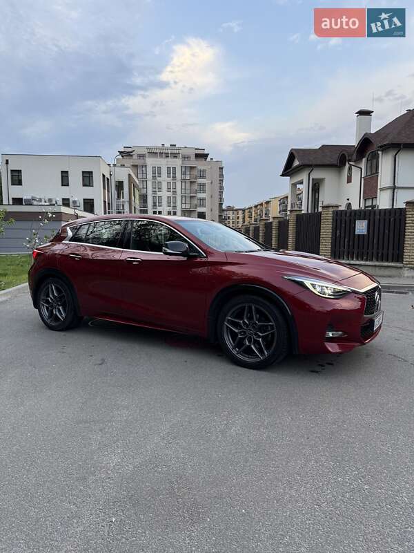 Хетчбек Infiniti Q30 2019 в Києві