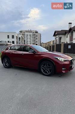 Хетчбек Infiniti Q30 2019 в 