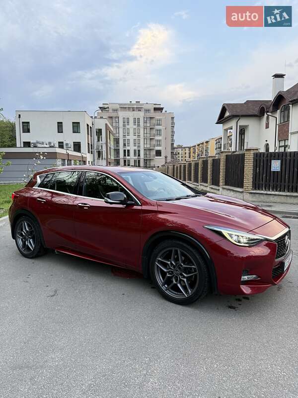 Хетчбек Infiniti Q30 2019 в Києві