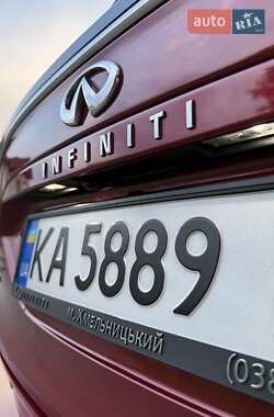 Хетчбек Infiniti Q30 2019 в 