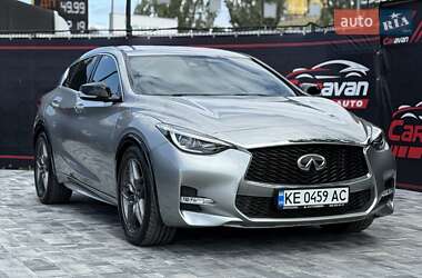 Хэтчбек Infiniti Q30 2016 в Днепре