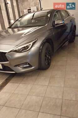 Хетчбек Infiniti Q30 2016 в Львові